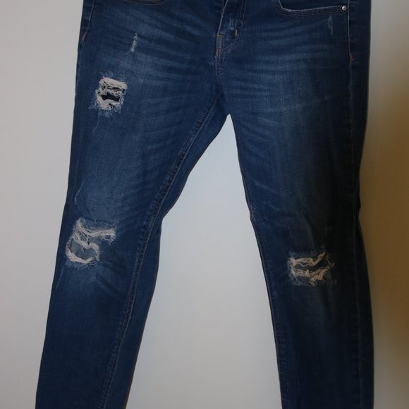 Seven Sisters-Jean Capri Pants - Picture 3 of 5